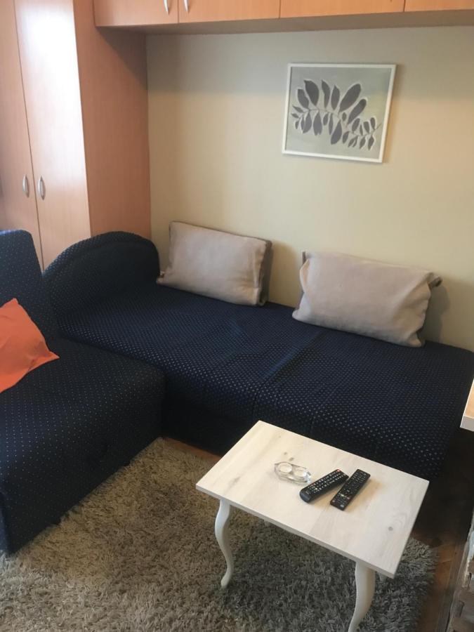 Studio Sajam Novi Sad Exterior foto